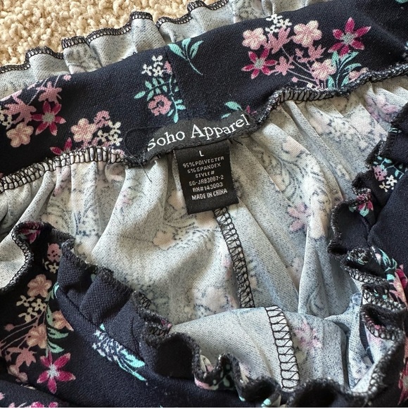 High Waisted Floral Wide Leg Flowy Pants - Picture 3 of 3